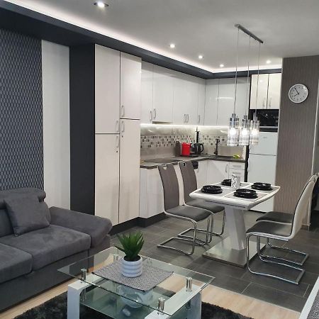 Devai-Lux Apartman Sárvár Eksteriør billede