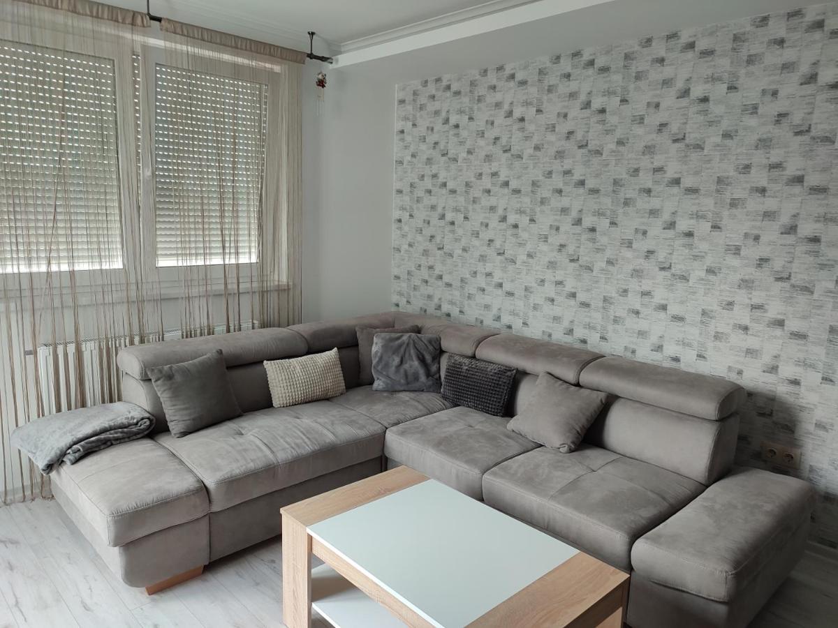 Devai-Lux Apartman Sárvár Eksteriør billede