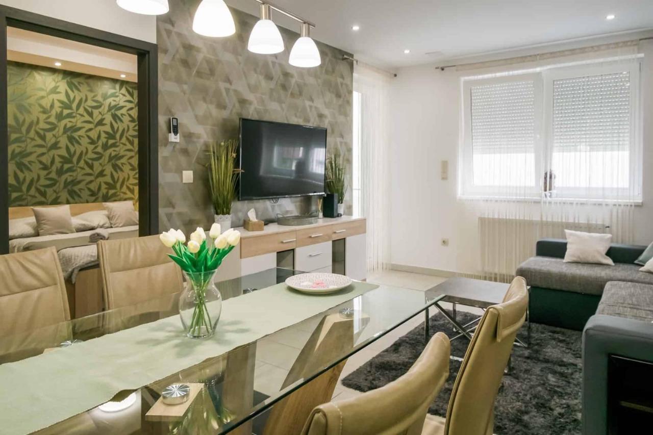 Devai-Lux Apartman Sárvár Eksteriør billede