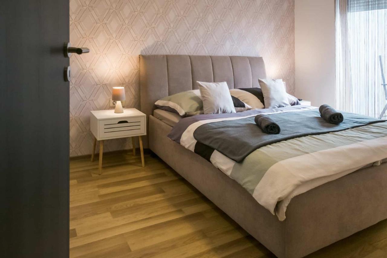 Devai-Lux Apartman Sárvár Eksteriør billede