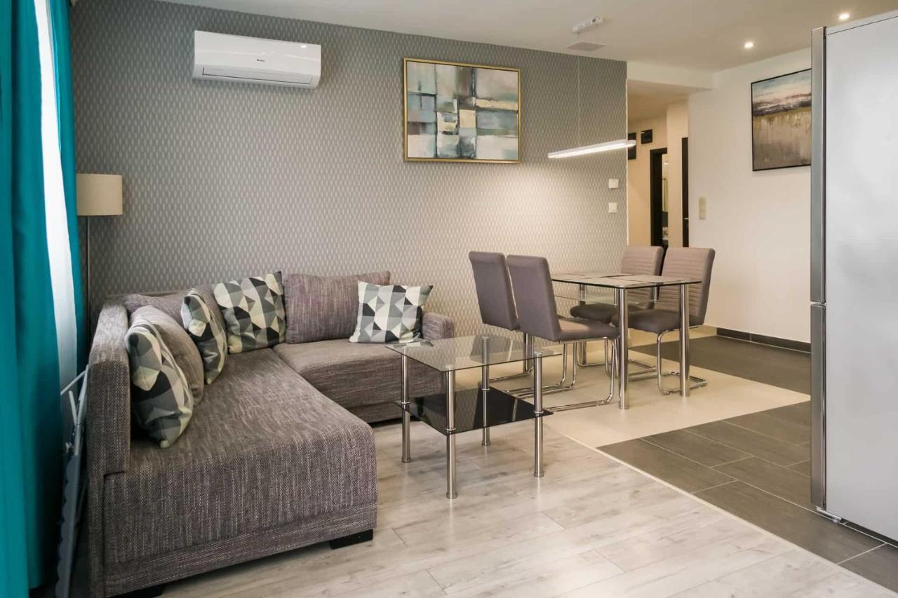 Devai-Lux Apartman Sárvár Eksteriør billede