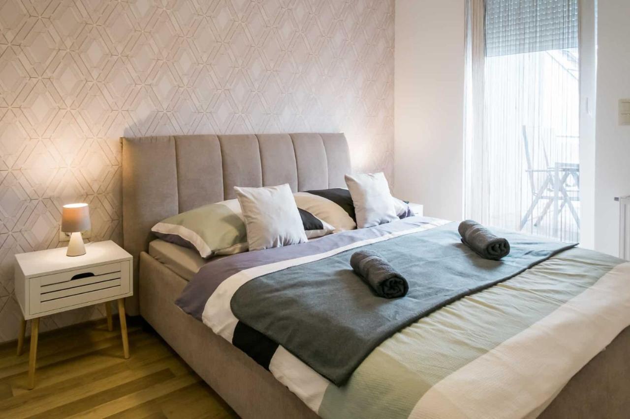 Devai-Lux Apartman Sárvár Eksteriør billede